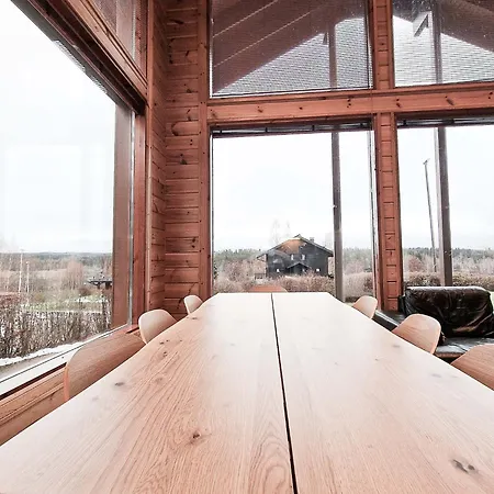 Lumikki 2 - 8 Hloe, Luoteis-himos Ski-inout * Jämsä